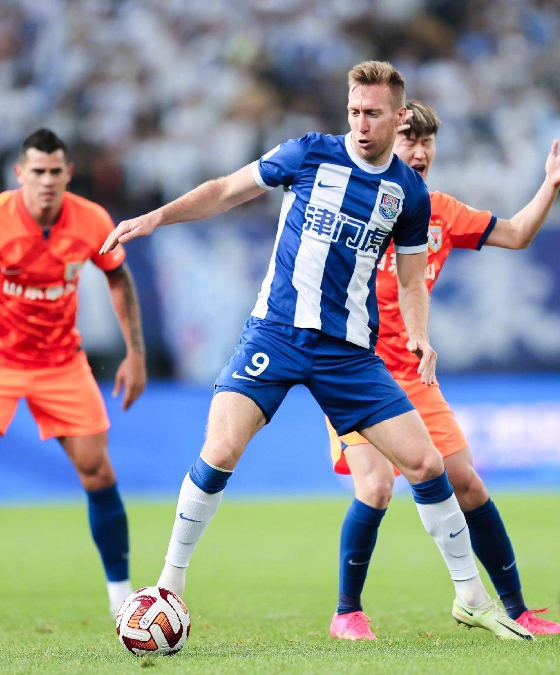 切尔西遭遇争议判罚，裁判组回应：执法公正，学习人员.的简单介绍