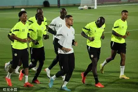 包含从赛后巴塞罗那备战德甲到今晚山东泰山备战欧篮联,冲刺阶段新奥尔良鹈鹕调整名单以备全明星赛的词条 包含从赛后巴塞罗那备战德甲到今晚山东泰山备战欧篮联,冲刺阶段新奥尔良鹈鹕调整名单以备全明星赛的词条