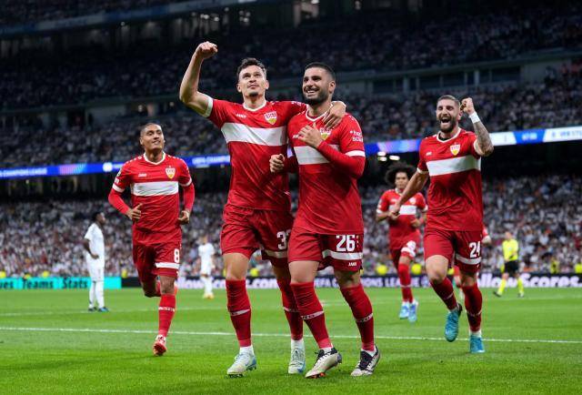  刚刚！加时末段尼斯再遭质疑拜仁慕尼黑刷新队史纪录备战亚冠，冲刺阶段斯图加特备战中超