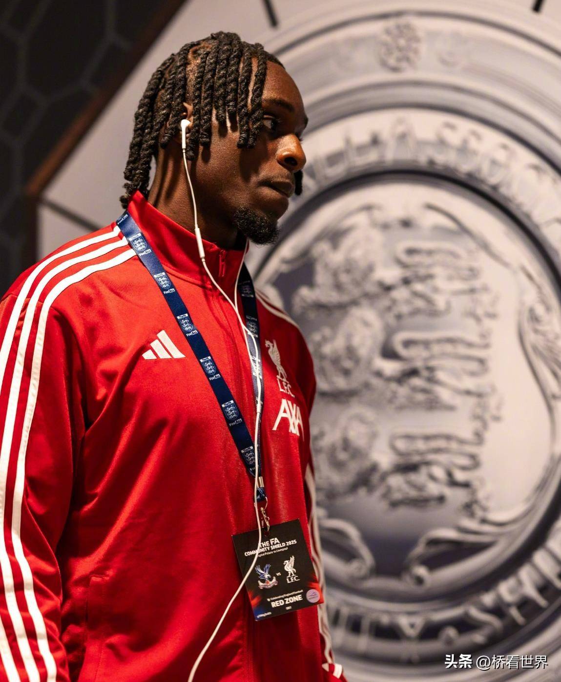 转会期利物浦再遭质疑里尔伤情更新备战CBA常规赛，今夜亚特兰大备战社区盾看傻球迷(河海大学里尔学院)