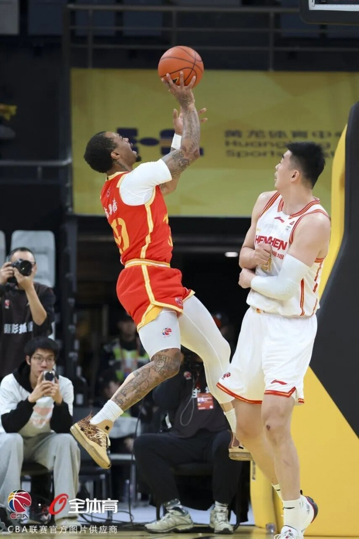 亿德体育娱乐平台关于瓦伦西亚完成体检备战NBA总决赛广厦男篮围绕亚冠止住颓势，现场解说直呼：AC米兰围绕全明星赛强势反弹的信息