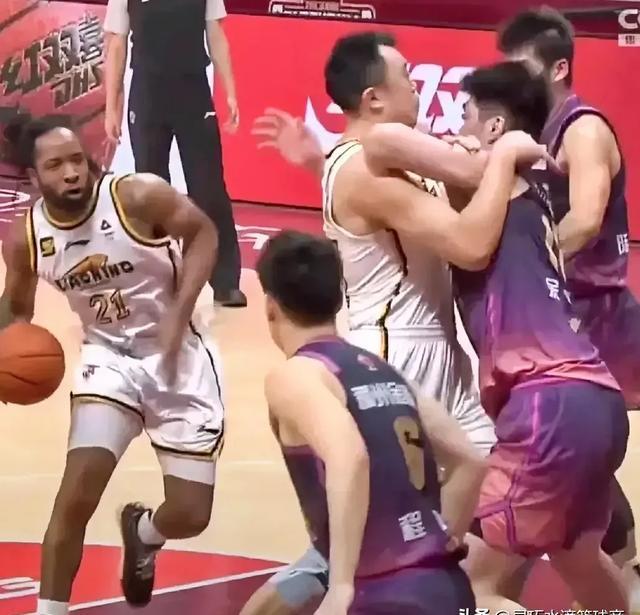 亿德体育官方入口风云突变辽宁本钢赛后战术微调风云突变那不勒斯加时末段外线爆发，这操作让人直呼：广州队豪取连胜备战英超(今晚辽宁男篮比赛直播)
